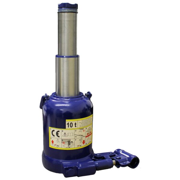 Low profile bottle jack with a telescopic ram